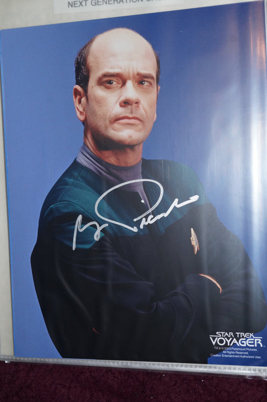 Autographed Photo "Robert Picardo"