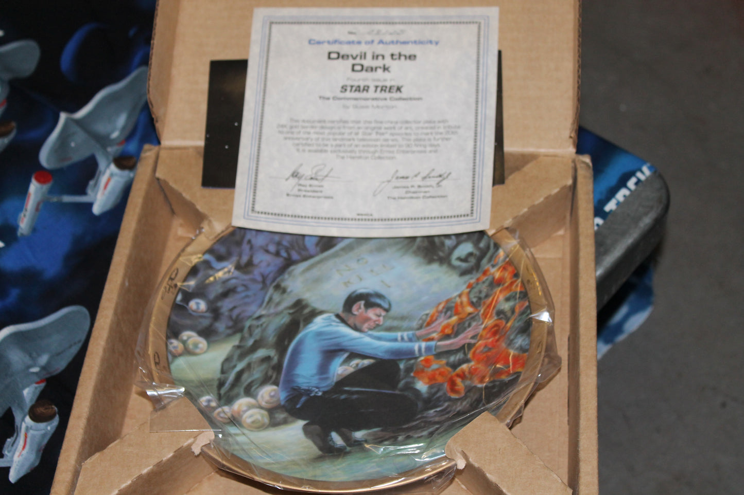 "The Devil in the dark Collector Plate