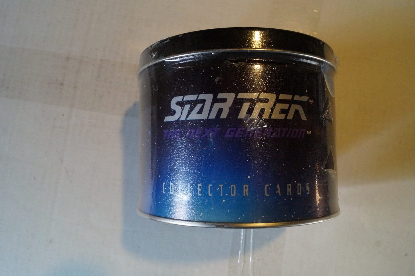 Star Trek The Next Generation Collector Card Tin inaugural set 1992