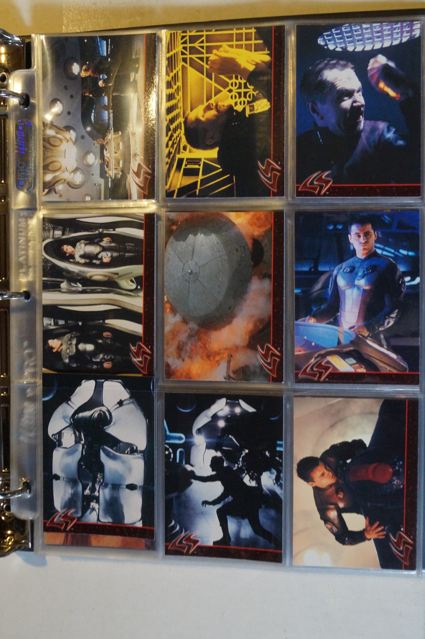 Lost in Space 1998 Movie Collector Cards