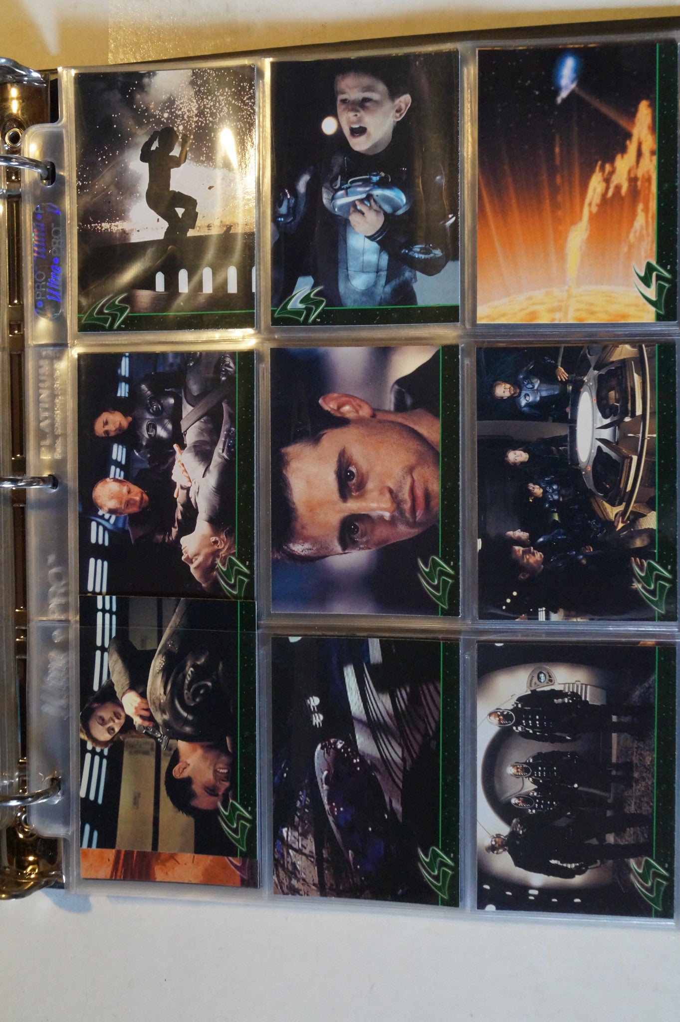 Lost in Space 1998 Movie Collector Cards