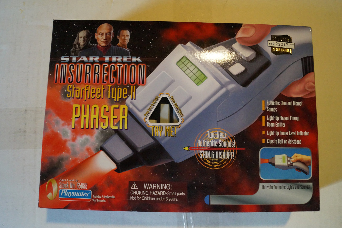 Playmates ,Star Trek Insurrection type 2 phaser